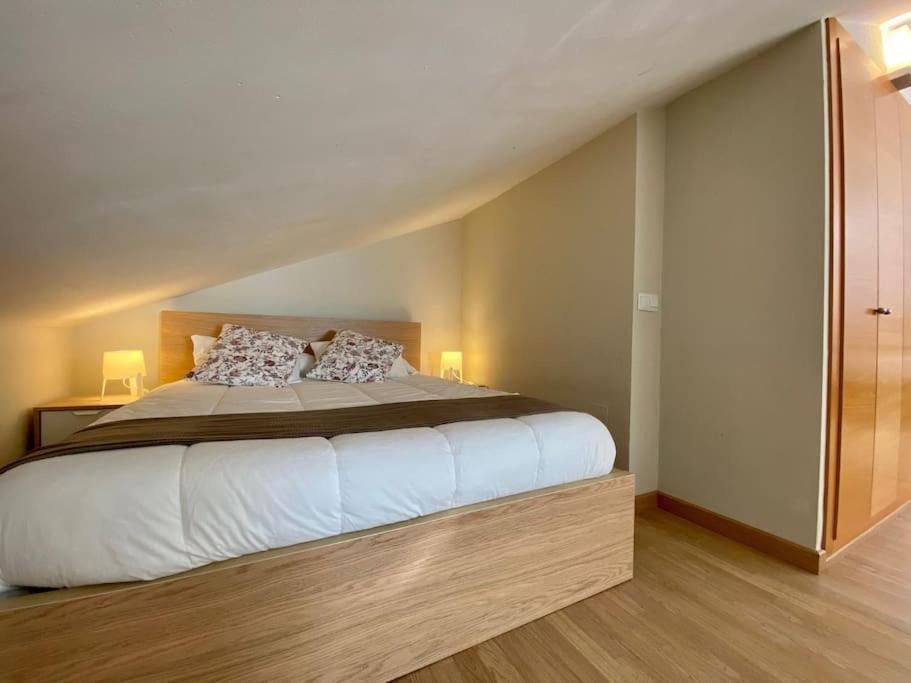 Exclusive Beachfront Penthouse Almayate Alto Exterior photo